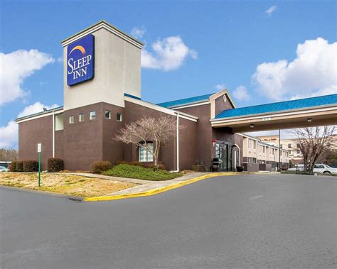 Quality Inn Hotel .